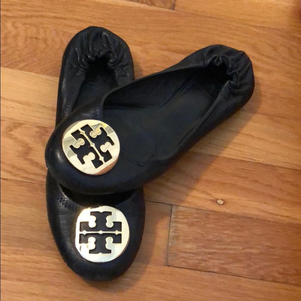Black w/ Gold Tory Burch Minnie Logo Ballet Flat